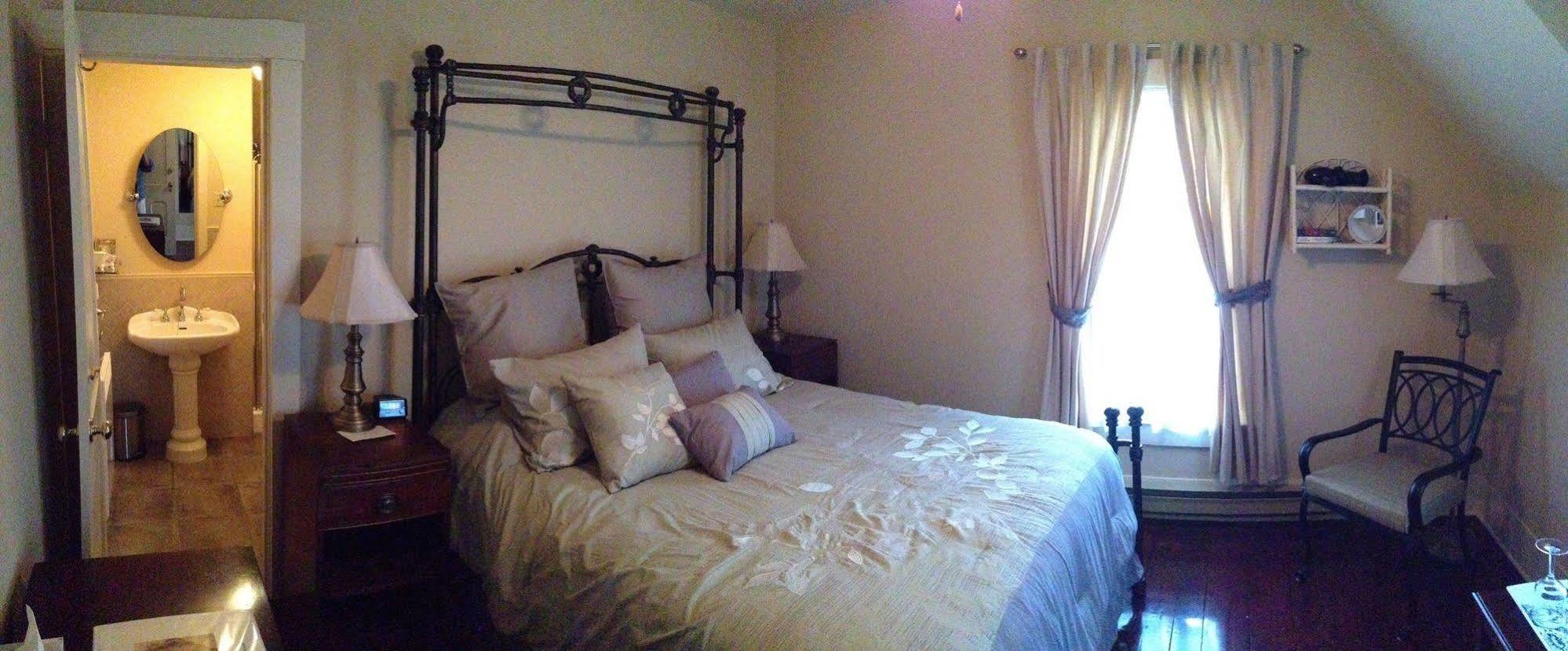 B&B Hillhouse Lac-Brome Luaran gambar